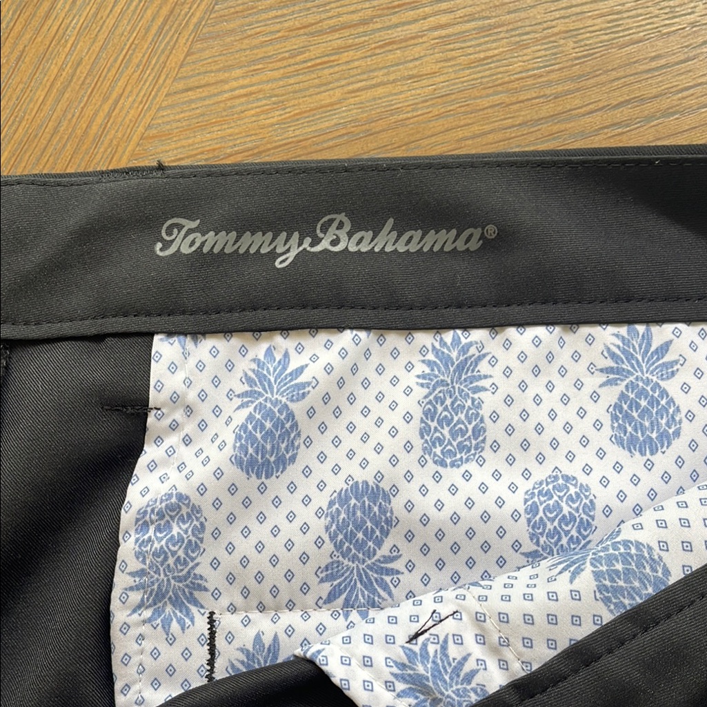 Tommy Bahama Black Pants With Pineapple Print Lining On Inner Pockets
